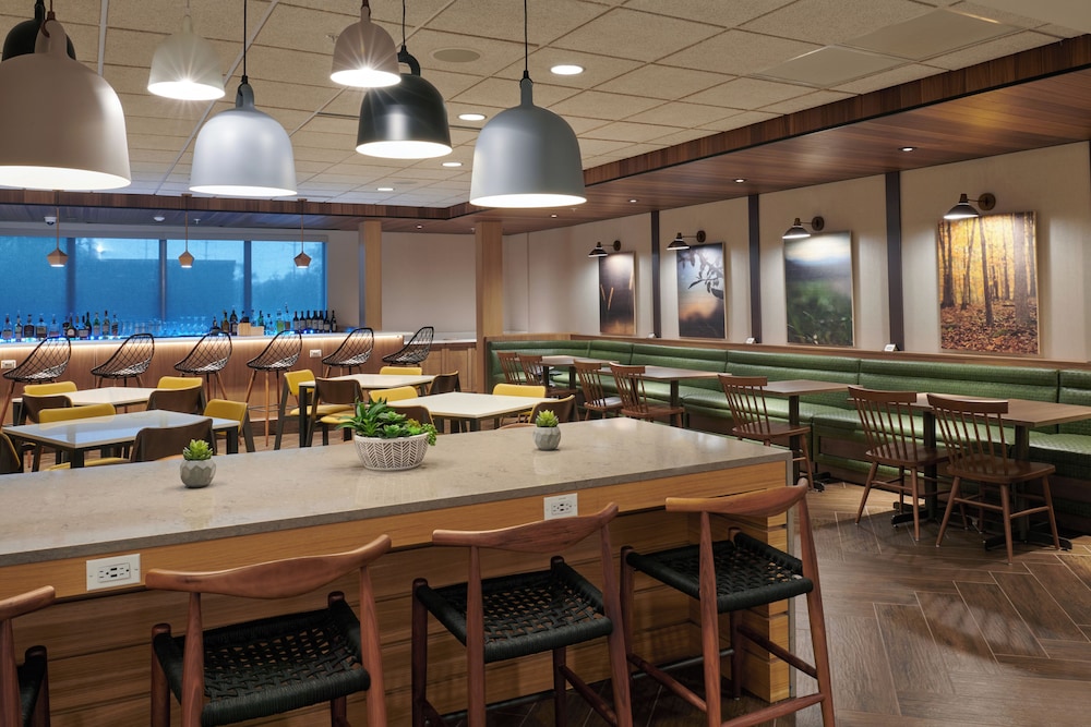 Fairfield Inn & Suites by Marriott Chicago O'Hare - photo 30