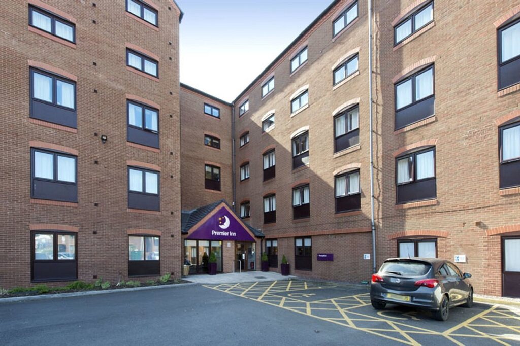 Premier Inn Birmingham Broad Street