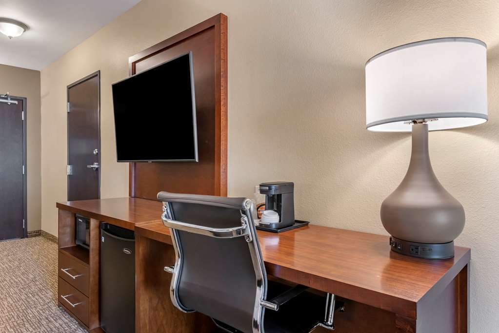 Comfort Suites Daytona Beach Speedway - photo 9