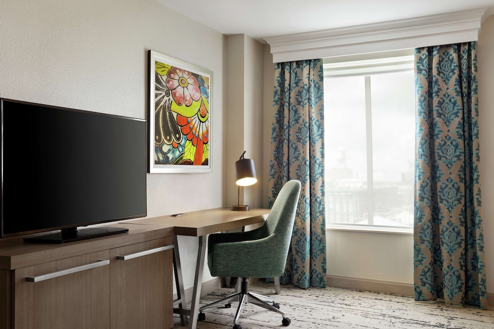 Hilton Garden Inn New Orleans Convention Center - photo 13