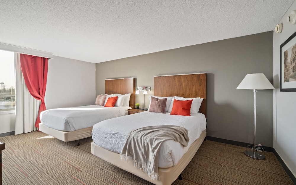 Four Points by Sheraton Charlotte - photo 16