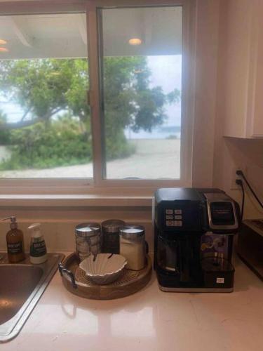 30 PCT OFF Malibu Villa Ocean View Beach Hiking — 4-Star Luxury Hotel in Malibu, United States