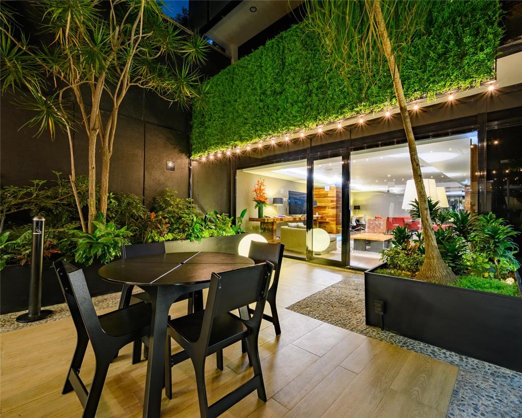 Las Suites Campos Eliseos