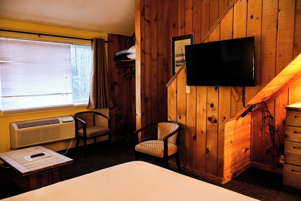 Snowy Owl Inn And Resort - photo 42