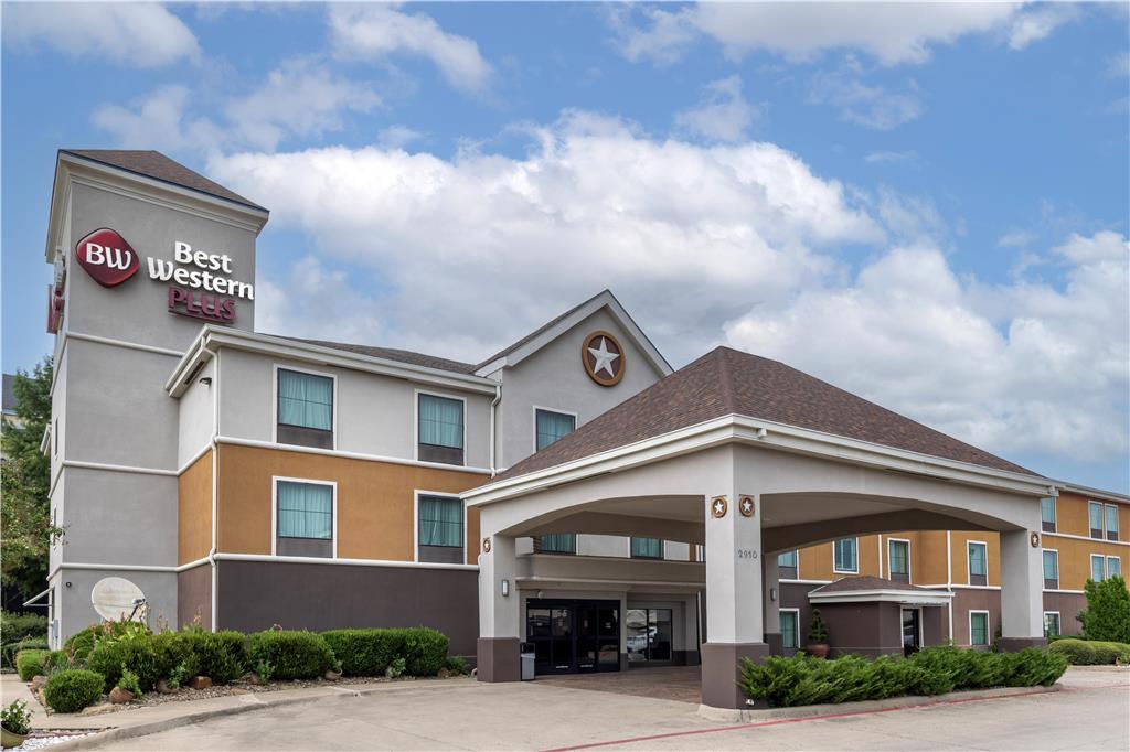 Best Western Plus Denton Inn & Suites in Denton, United States