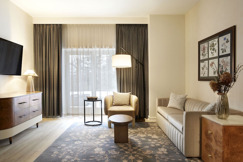 Hotel Brookmere & Arbor Spa - photo 23