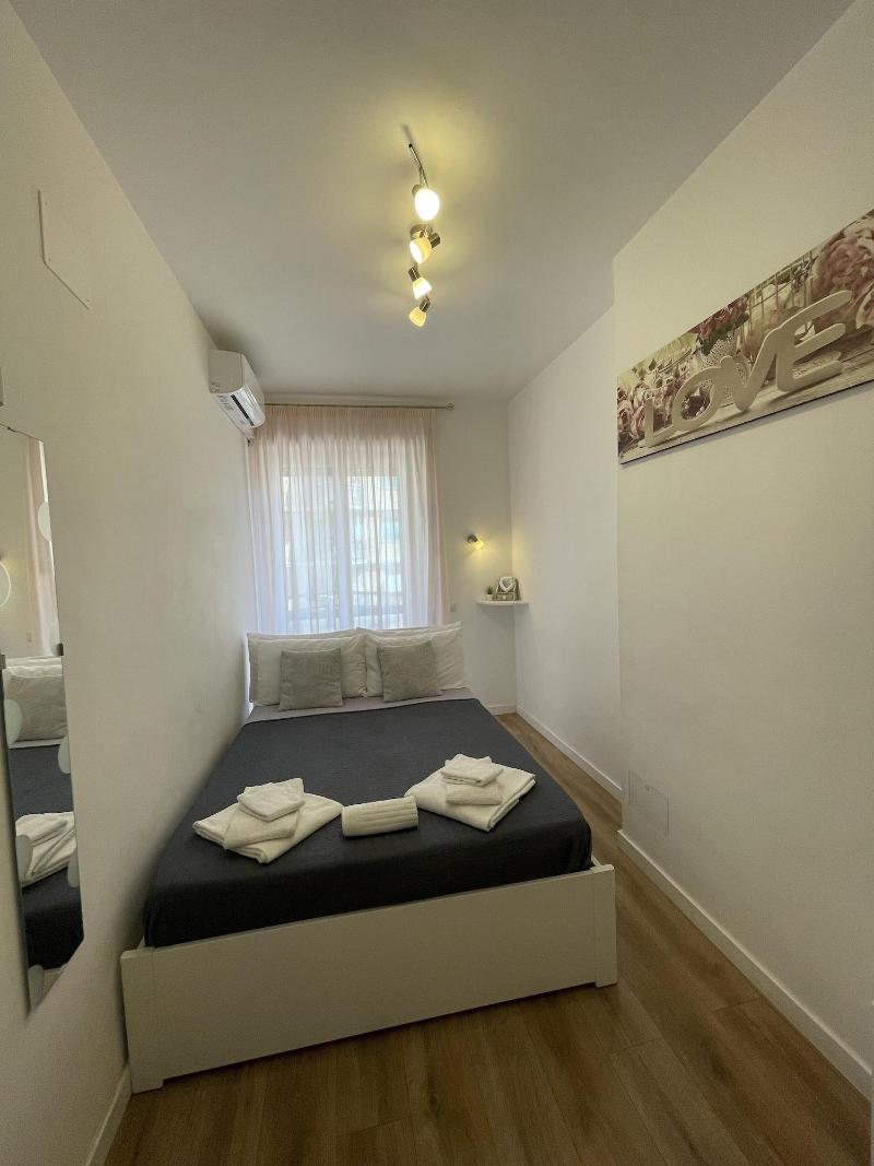 Trastevere Sweet Rest — 4-Star Luxury Hotel in Rome, Italy