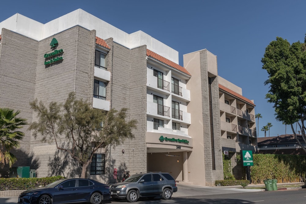 GreenTree Inn & Suites Alhambra - photo 65