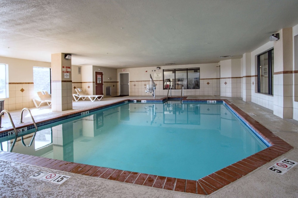 Hampton Inn Oklahoma City Yukon - photo 36