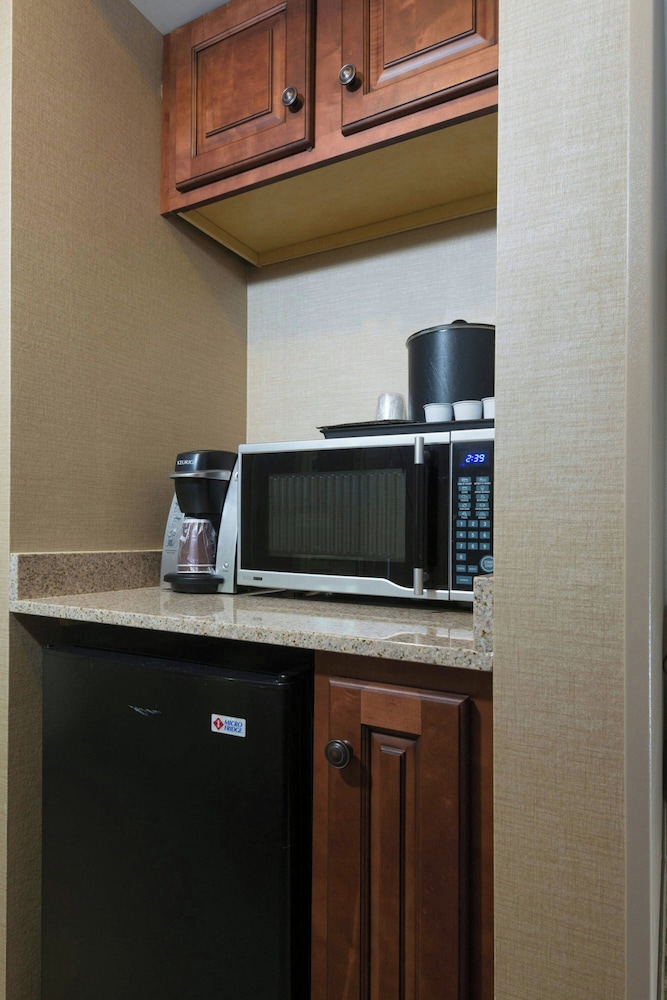 Fairfield Inn Boston Sudbury - photo 13
