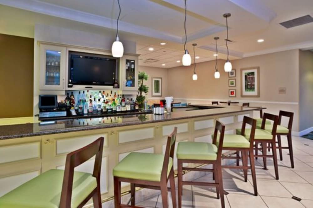 Hilton Garden Inn Detroit Novi - photo 23