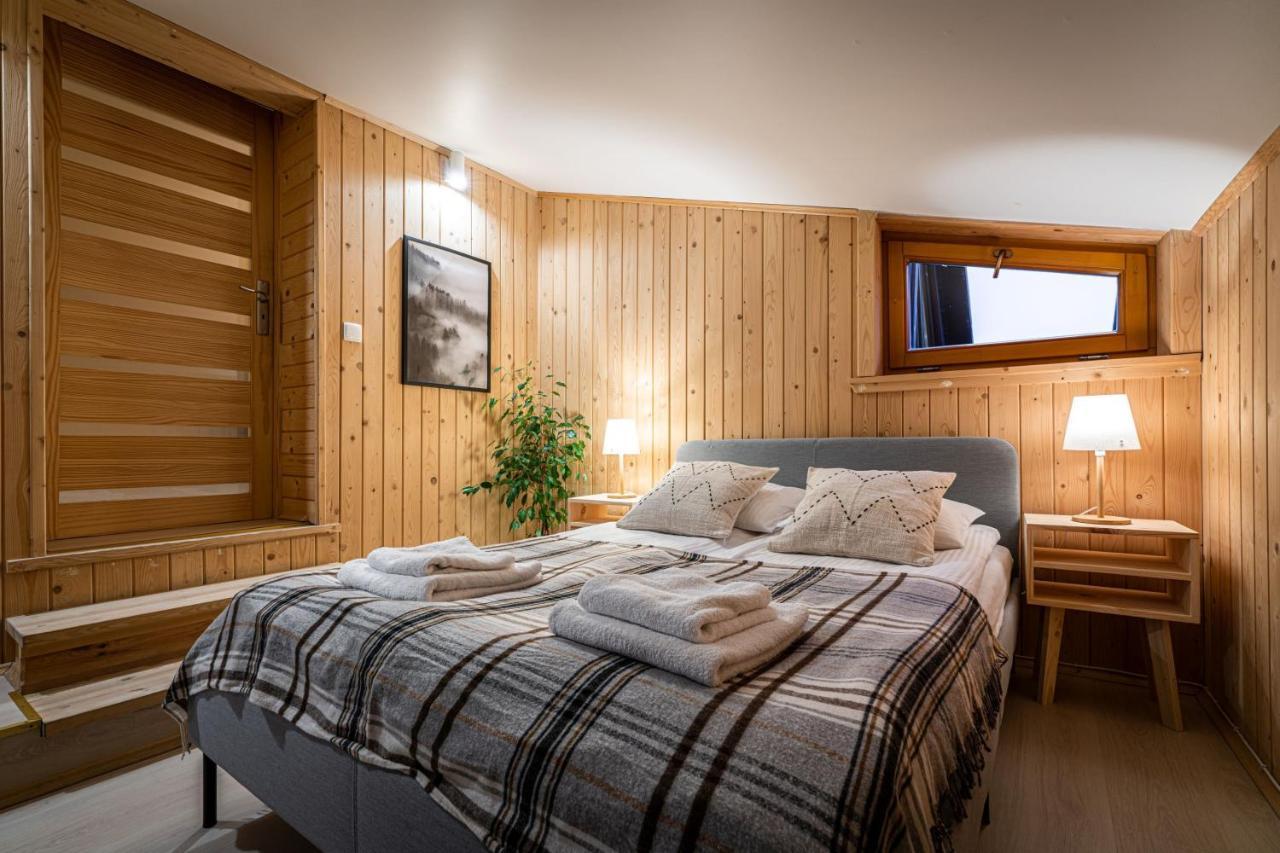 Wedrowka - carbon neutral hotel in Unknown City
