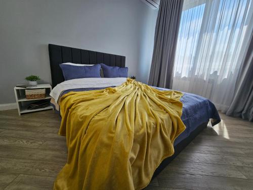 3 room Gagarin Park Residential Complex near MEGA Shopping Mall — 4-Star Luxury Hotel in Almaty, Kazakhstan