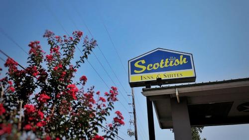 Scottish Inns & Suites Shenandoah Woodlands Mall - featured photo