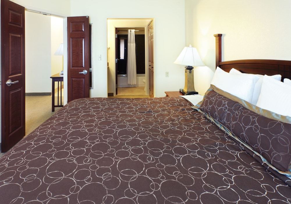 Staybridge Suites Hot Springs by IHG - photo 13