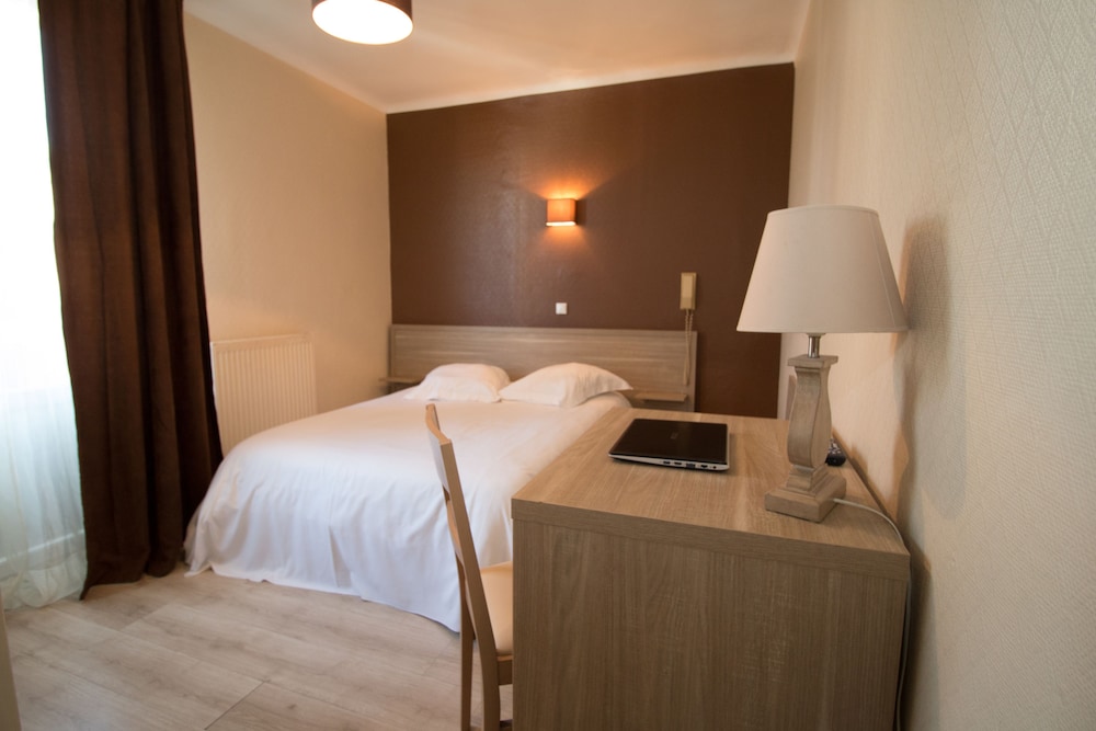 Hôtel Pacific - last minute hotel in Calais