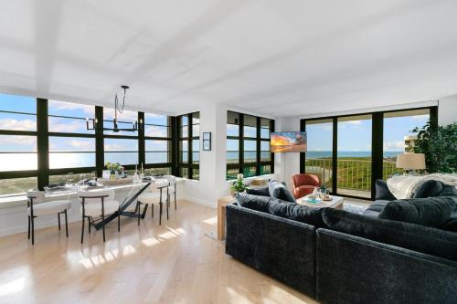 La Bella Vita on Marco 1801 South Seas Tower 3 in Marco Island, United States