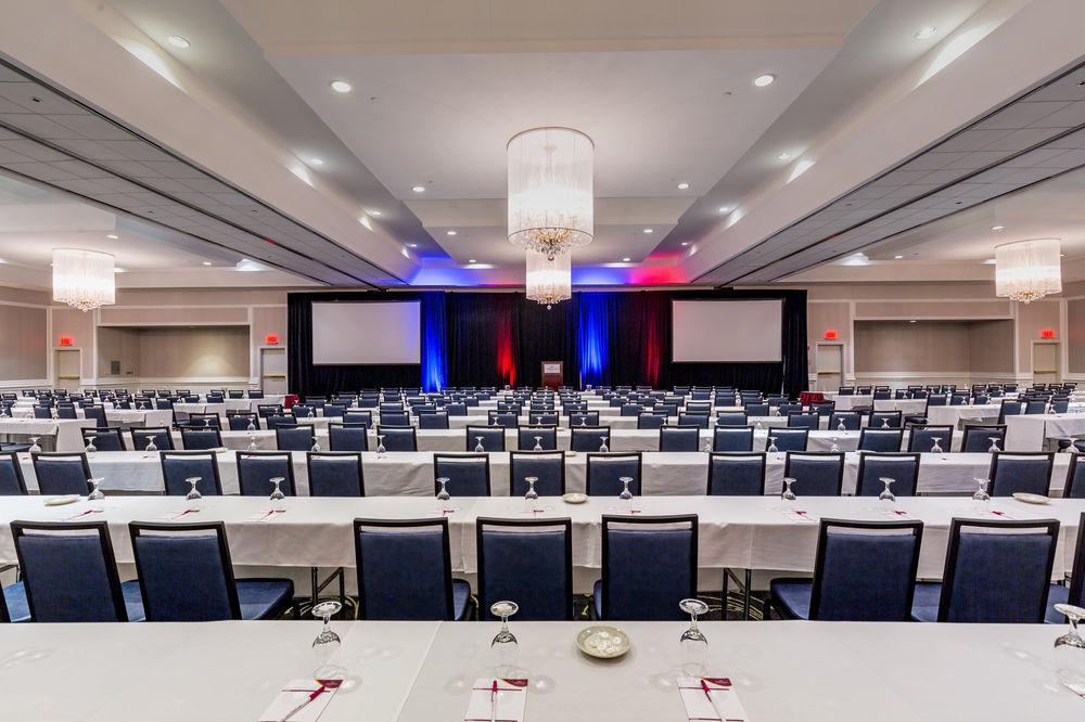 University Plaza Hotel and Conference Center - photo 15