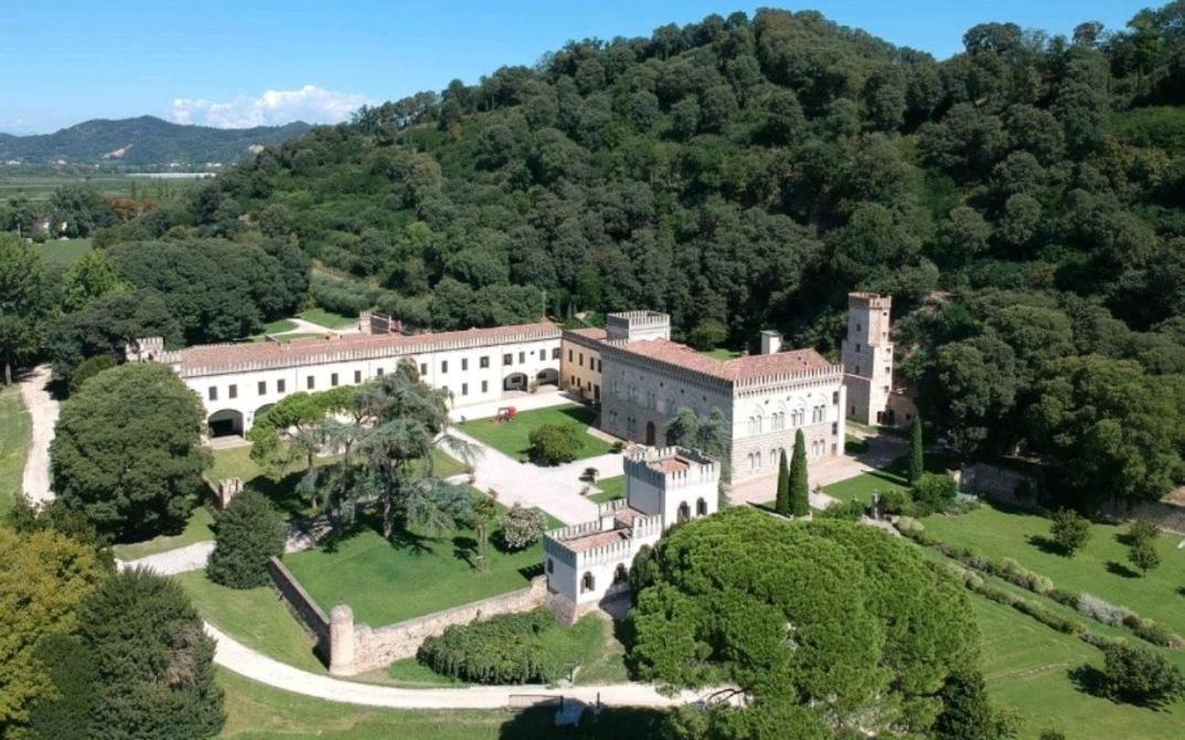 Castello di Lispida — hotel in Monselice
