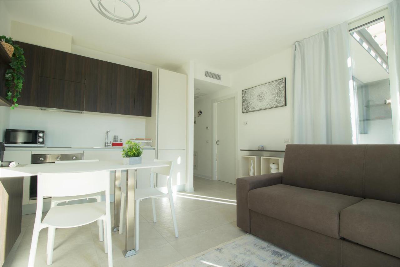 Simon’s Place Lake View — Nesso — photo 4