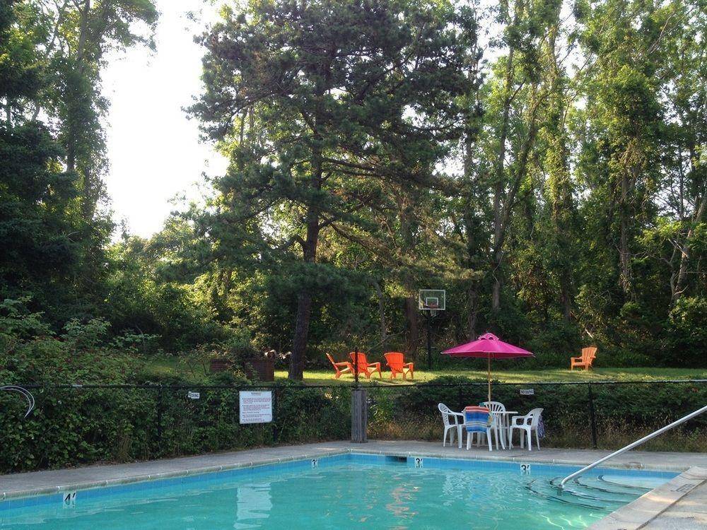 Easterner Motel - photo 8