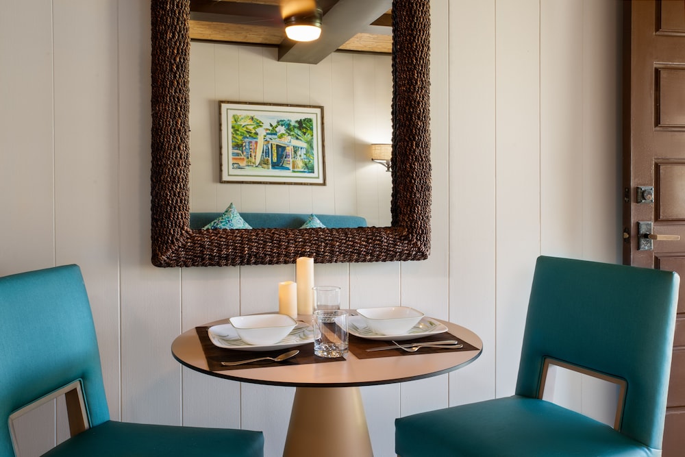 The Mauian Boutique Beach Studios on Napili Bay - photo 6