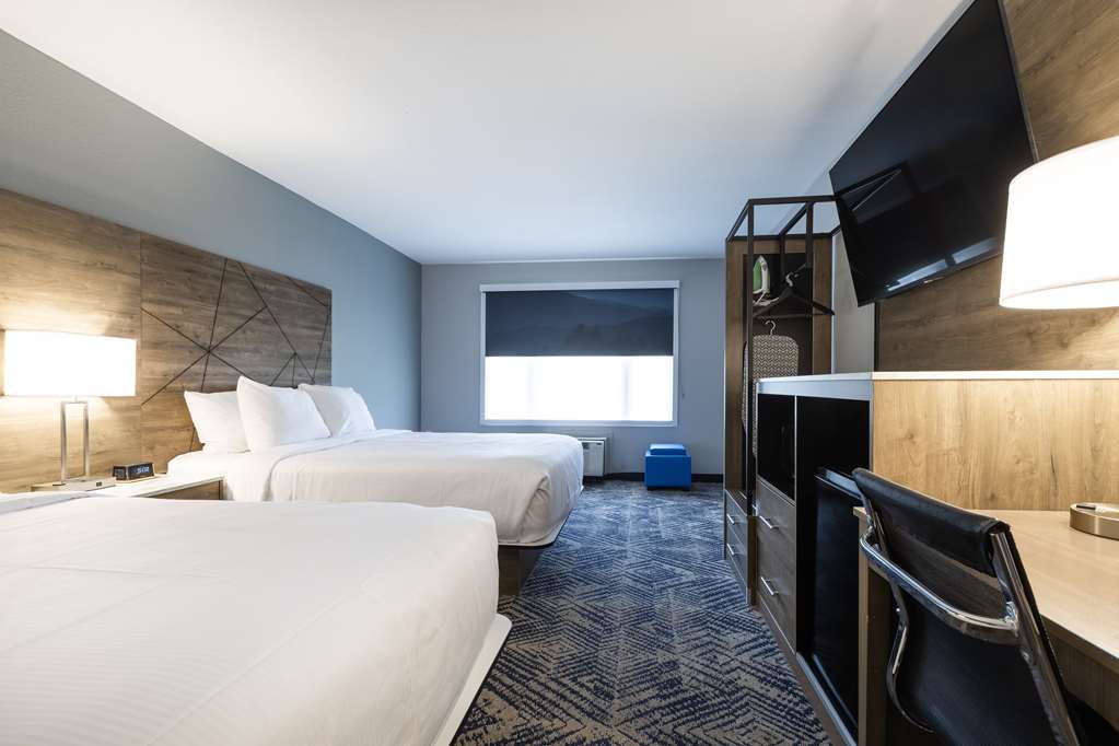 Rodeway Inn & Suites near Outlet Mall Asheville - photo 18