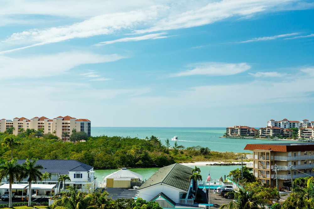 Olde Marco Island Inn and Suites - photo 38
