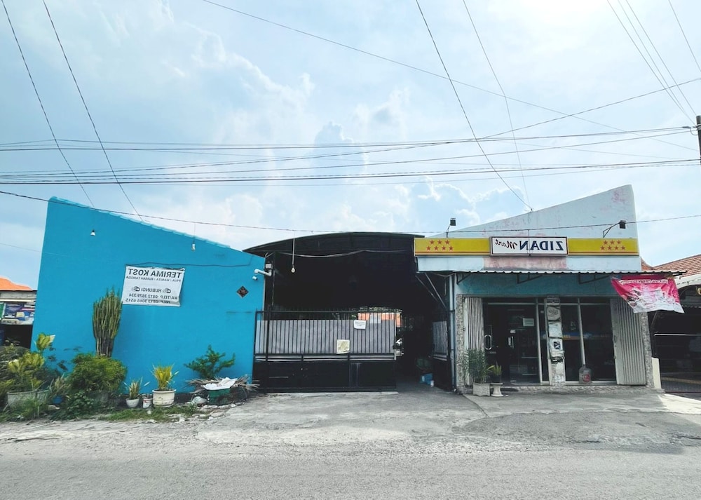 Hotel O Hidayah Homestay Syariah in Sidoarjo, Indonesia