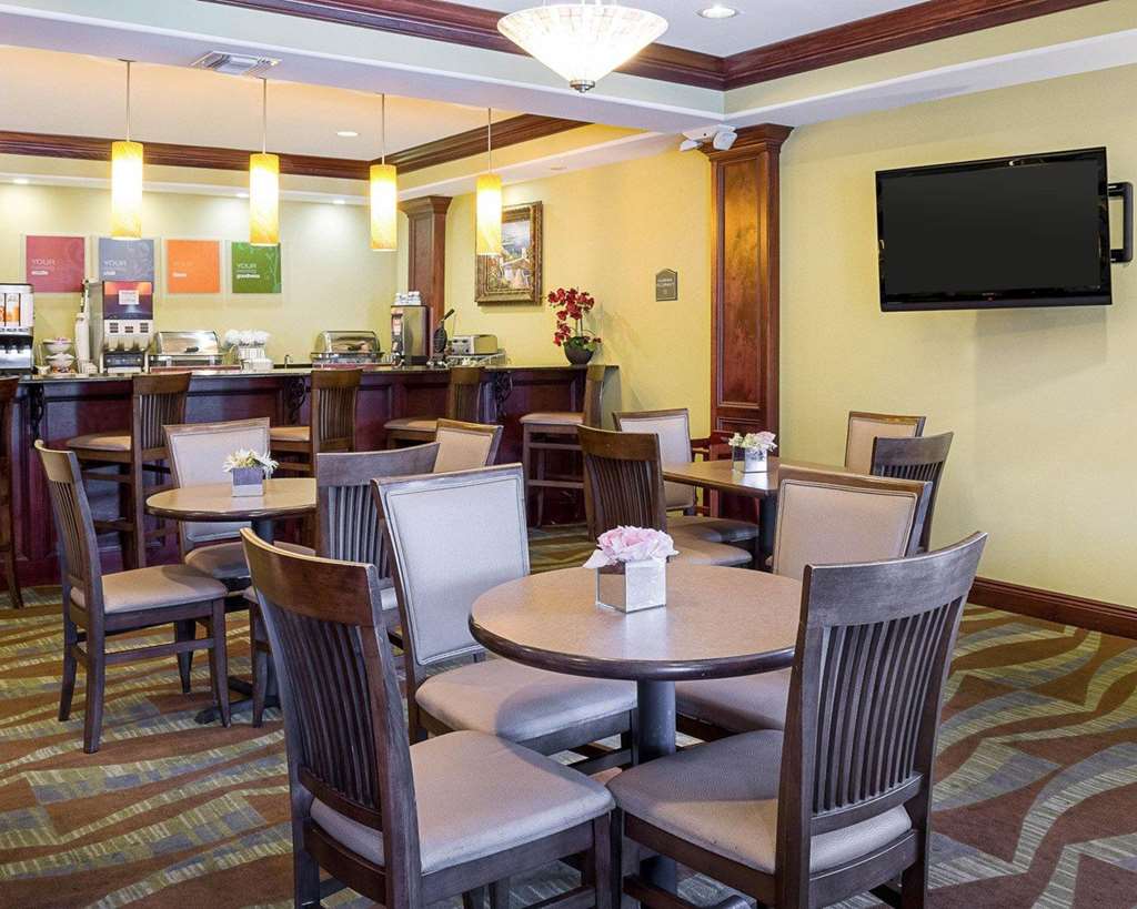 Comfort Suites Harvey New Orleans West - photo 22