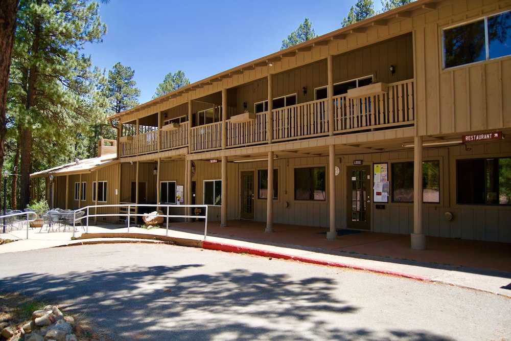 Pendaries Village Lodge - photo 19
