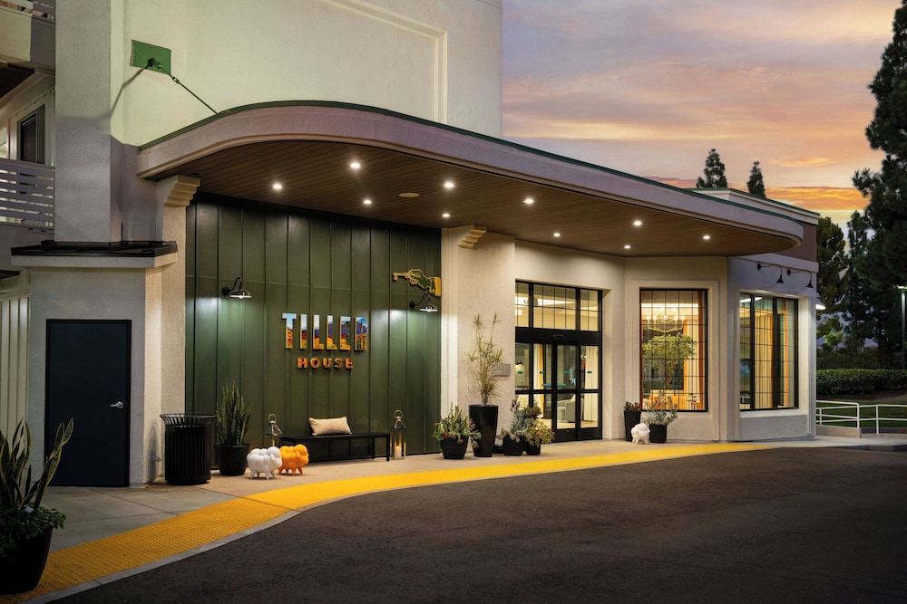 Tiller House Laguna Hills A Tribute Portfolio Hotel — hotel in Laguna Hills