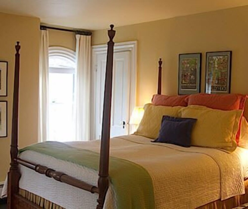 Ardmore Inn - photo 5