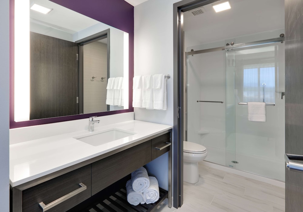 Homewood Suites by Hilton Irvine Spectrum Lake Forest - photo 21