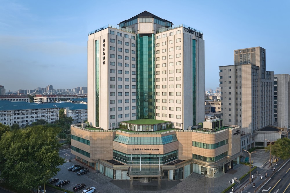 Metro Park Jinghua Yangzhou — hotel in Yangzhou