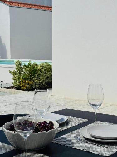 Casa do Meio #3 — 4-Star Luxury Hotel in Sao Martinho Do Porto, Portugal