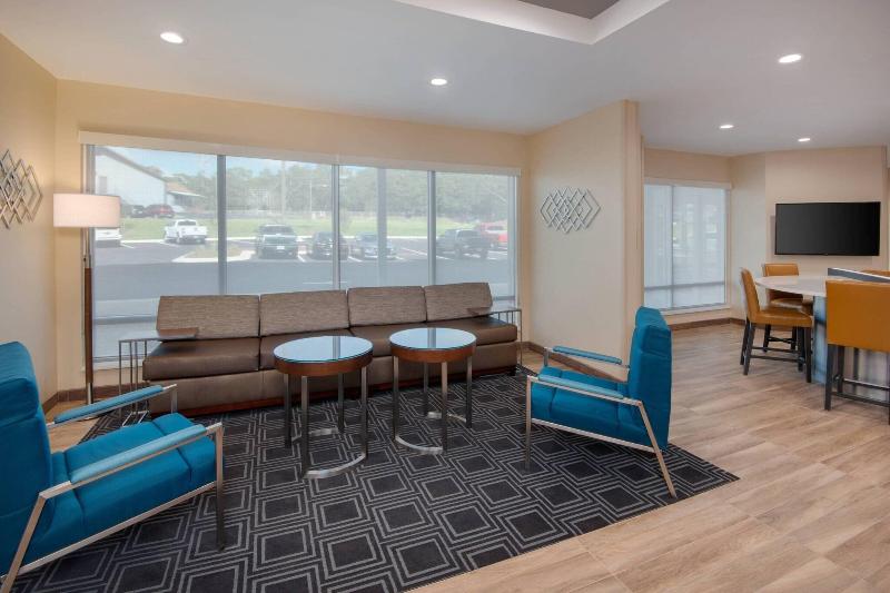 TownePlace Suites by Marriott Niceville Eglin AFB Area - photo 5