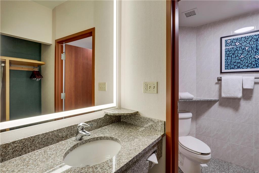 Drury Inn & Suites Dayton North - photo 35