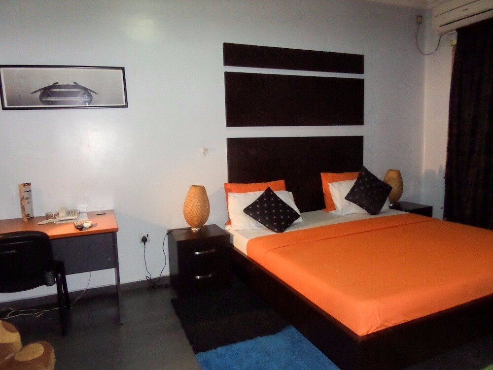 Precinct Comfort Services Yaba — Lagos — photo 4