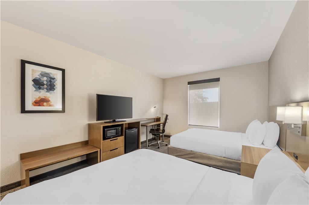 Best Western Green Oaks Inn & Suites - photo 16