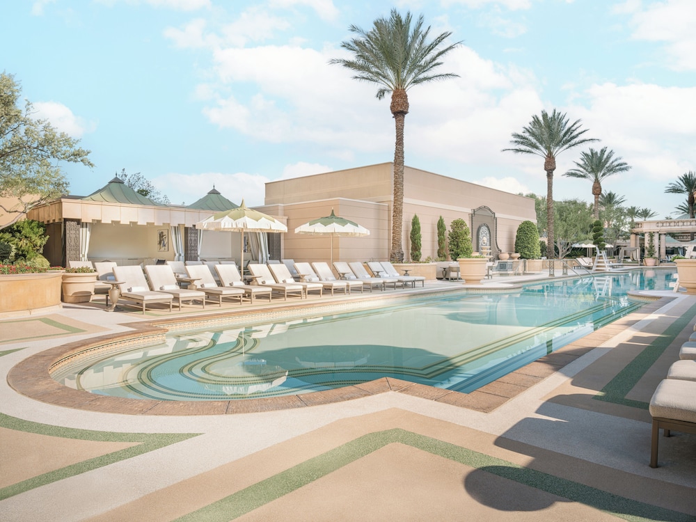 The Palazzo Prestige Club Lounge - photo 25