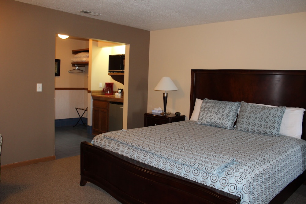 Basswood Resort - photo 4