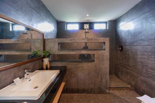Junior Family Room by 233Poshtel — Lampang — photo 5