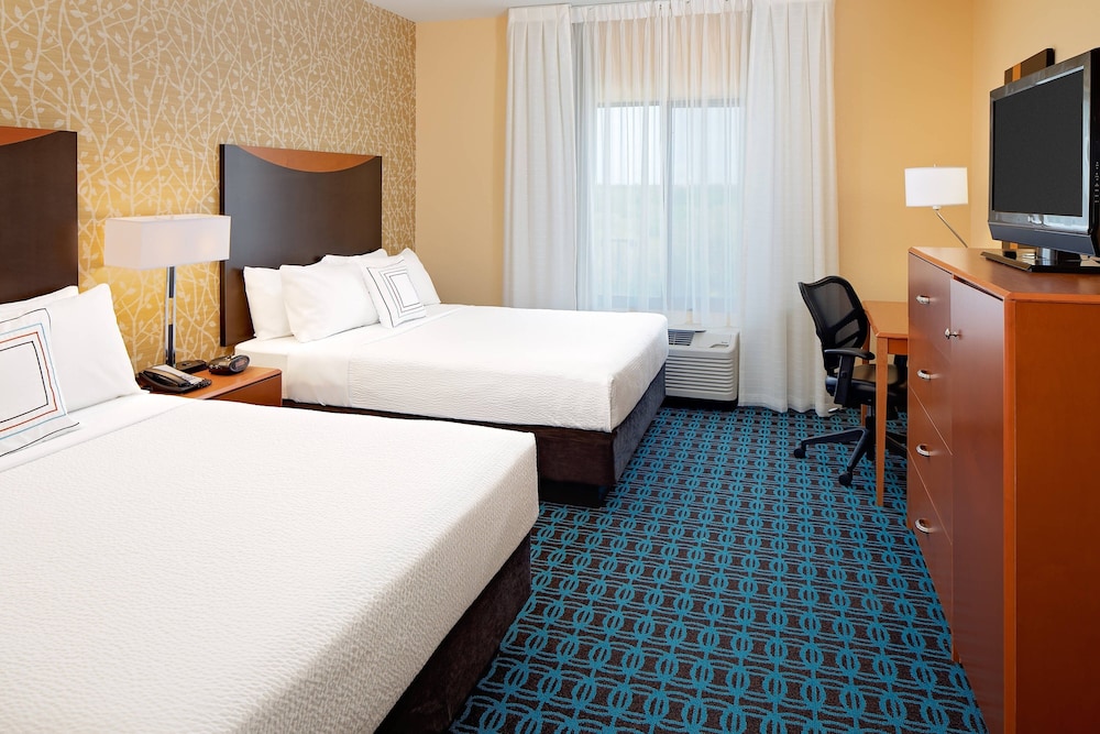 Fairfield Inn & Suites by Marriott Dallas Mansfield - photo 9
