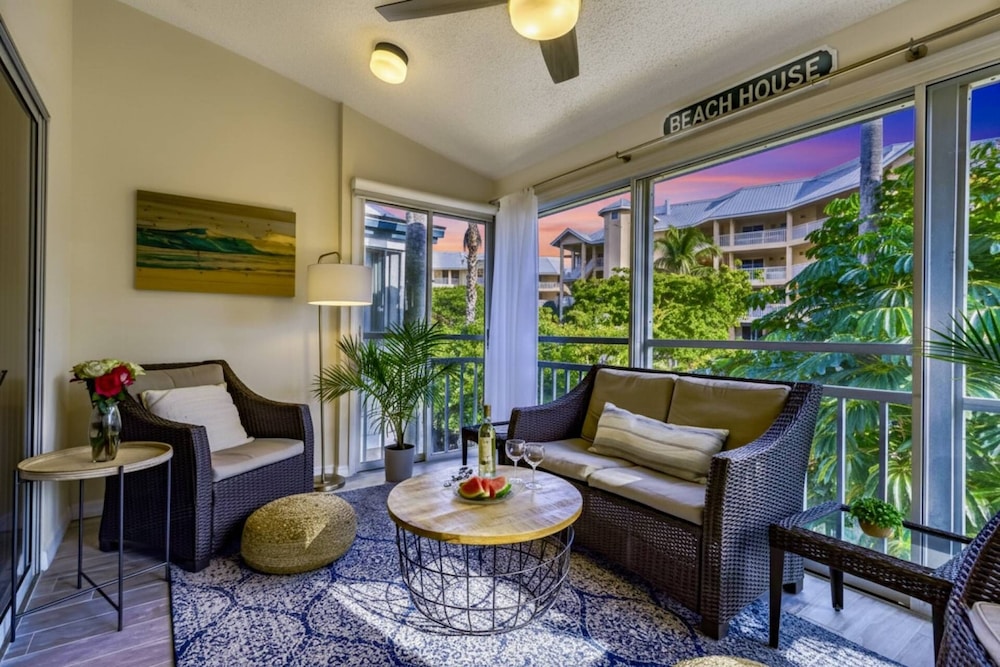 Siesta Bayside Condo 3 Bedroom — 4-Star Luxury Hotel in Siesta Key, United States
