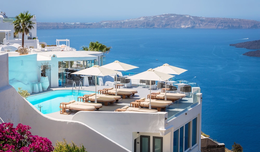 Sunrocks Hotel Adults Only - last minute hotel in Fira