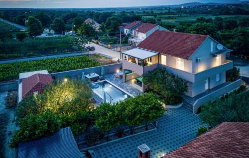4 Bedroom Nice Home In Polaca — 4-Star Luxury Hotel in Polaca, Croatia