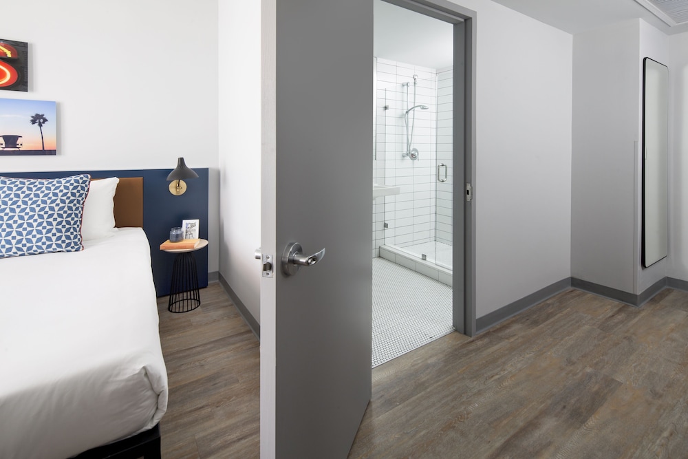Hotel Rendale Miami Beach - photo 23