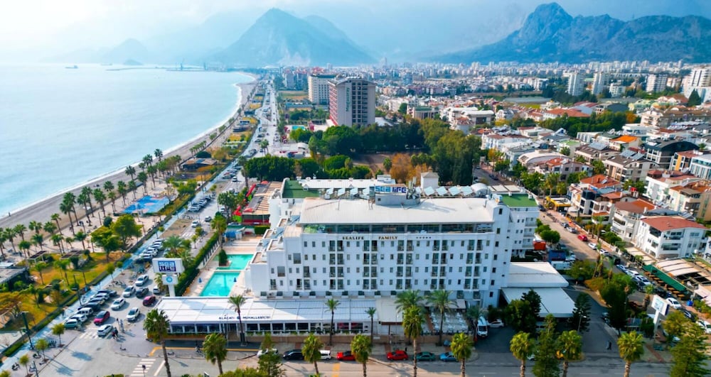 Sealife Family Resort Hotel in Konyaalti, Turkey