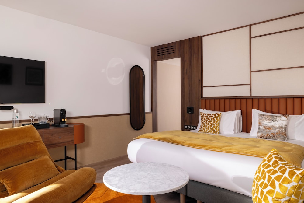 Hotel 56 Bordeaux Centre Gare Saint Jean in Bordeaux, France